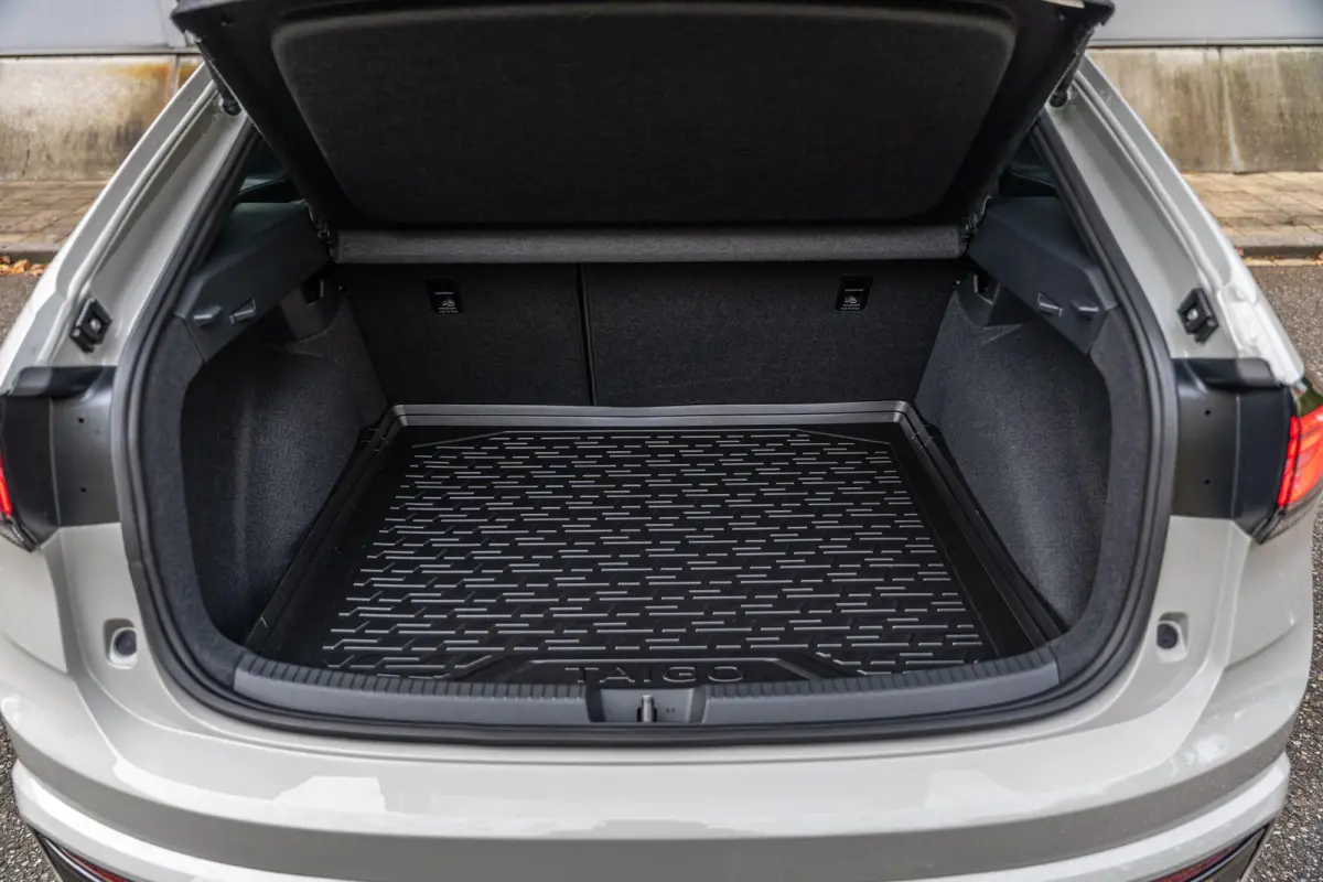 1.0 TSI 116pk R-Line Edition | Trekhaak Wegklapbaar | Assistentie Pakket