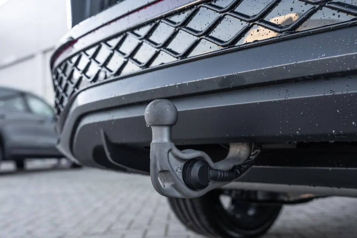 1.5 eHybrid 204pk R-Line Edition | Panoramadak | Trekhaak | Black Style