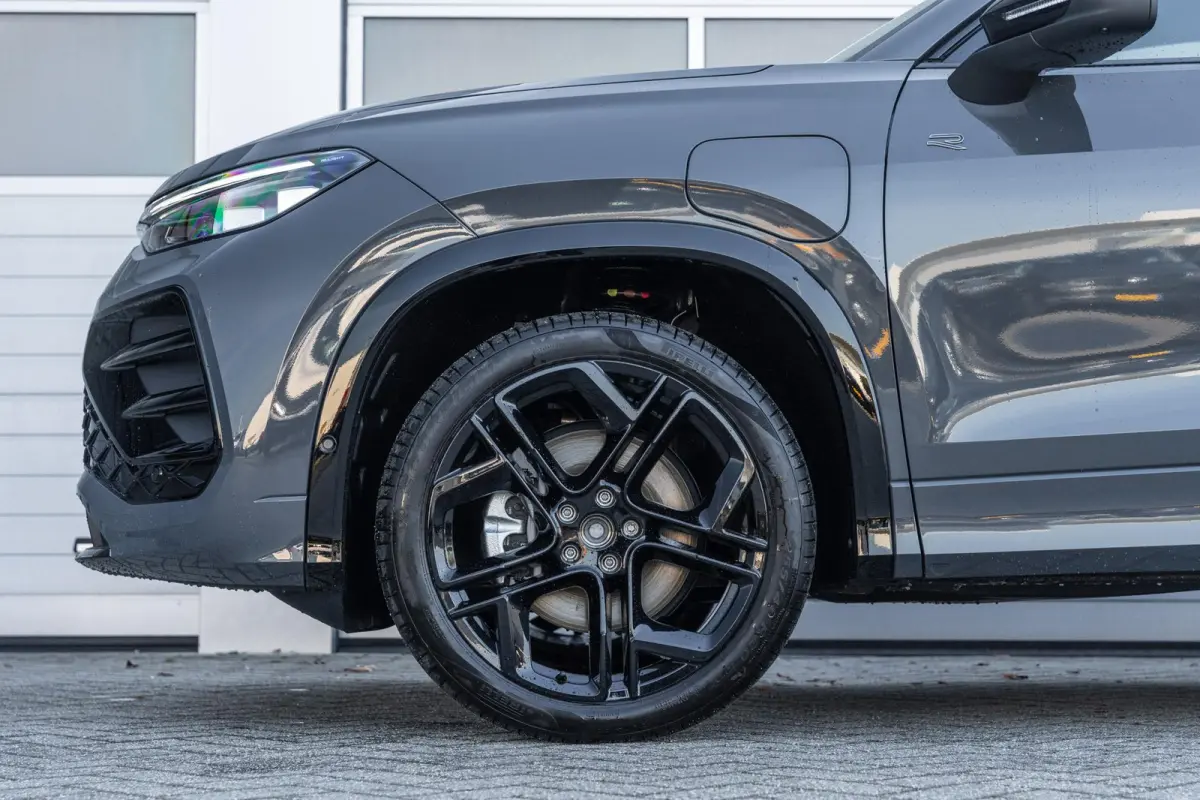 1.5 eHybrid 204pk R-Line Edition | Panoramadak | Trekhaak | Black Style