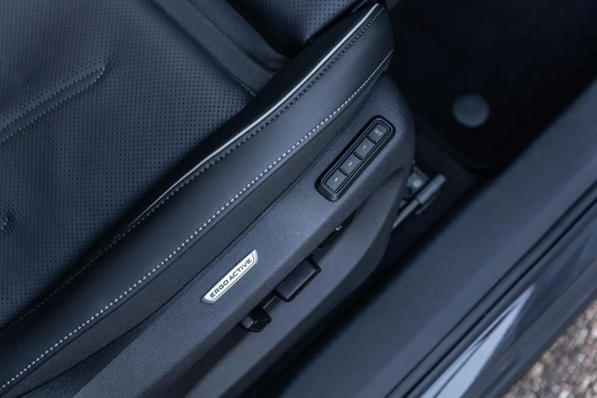 1.5 eHybrid 204pk DSG Life Edition | Interieur Style Pakket | Massage | 360 Camera