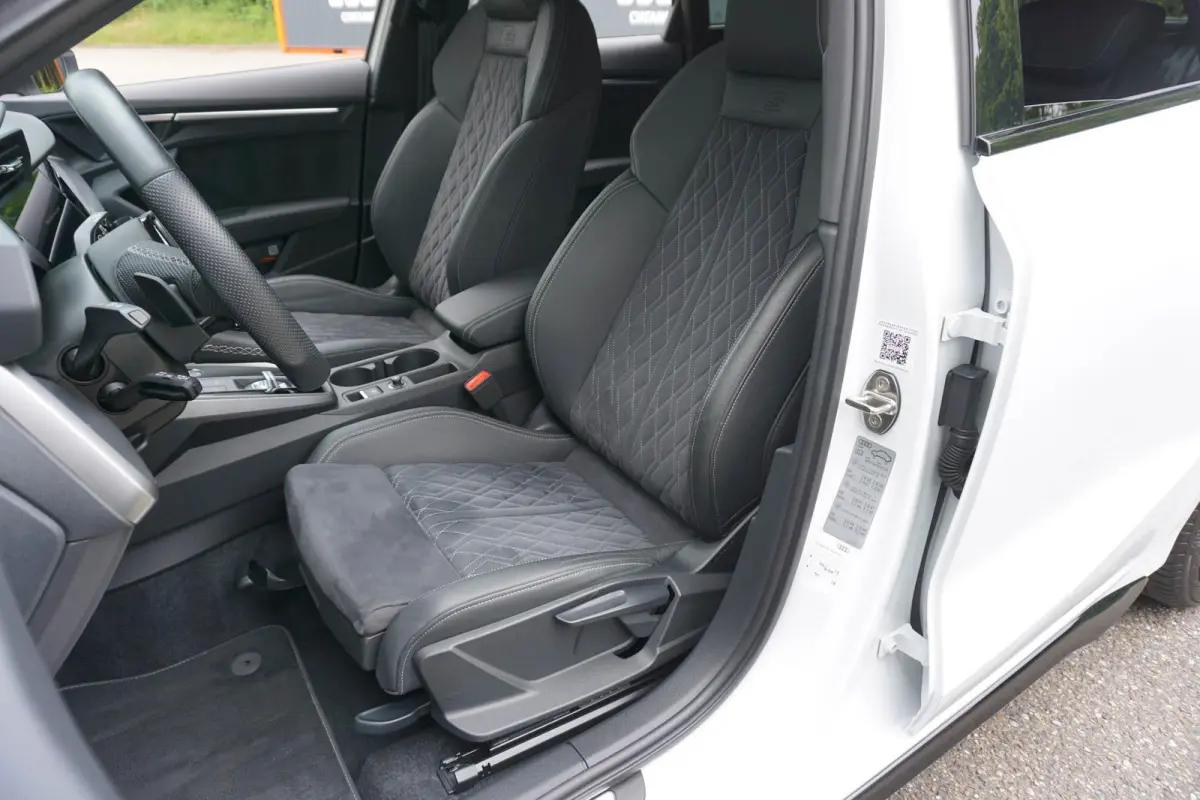 45 TFSIe 245pk PHEV S edition Competition | SoH 92% | Panoramadak | Keyless | Camera | Matrix | Navigatie | Stoelverwarming
