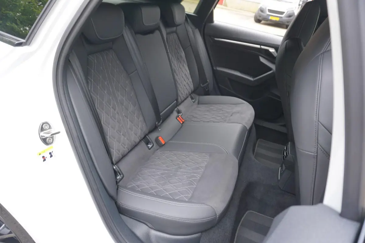 45 TFSIe 245pk PHEV S edition Competition | SoH 92% | Panoramadak | Keyless | Camera | Matrix | Navigatie | Stoelverwarming