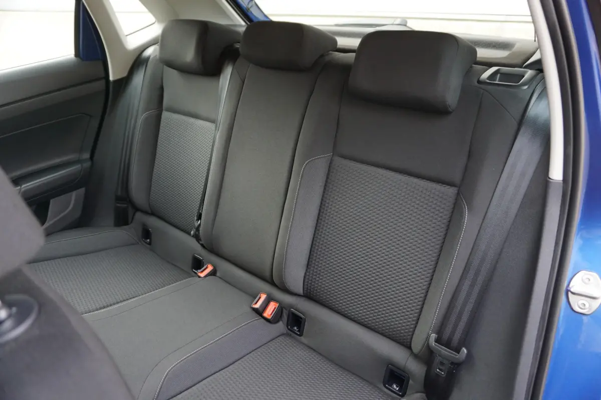 1.0 TSI 95pk Comfortline | Apple Carplay & Android Auto | Airco | DAB+