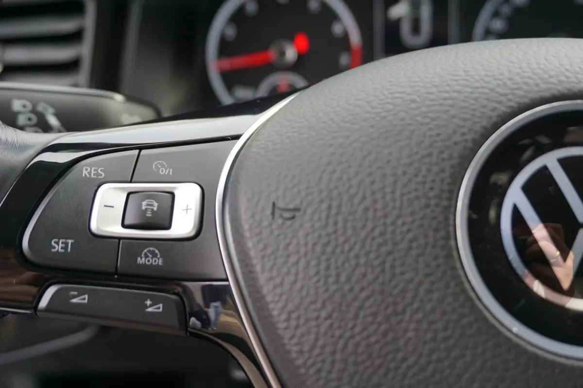 1.0 TSI 95pk Comfortline | Apple Carplay & Android Auto | Airco | DAB+