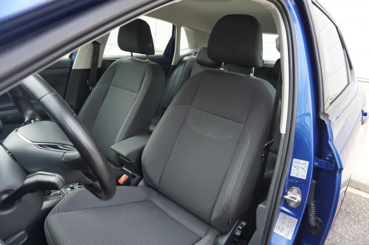1.0 TSI 95pk Comfortline | Apple Carplay & Android Auto | Airco | DAB+