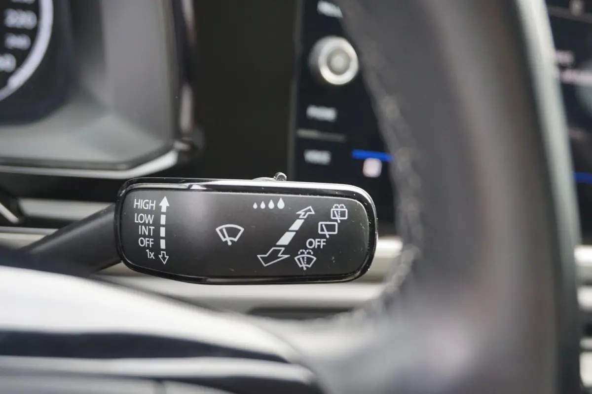 1.0 TSI 95pk Comfortline | Apple Carplay & Android Auto | Airco | DAB+