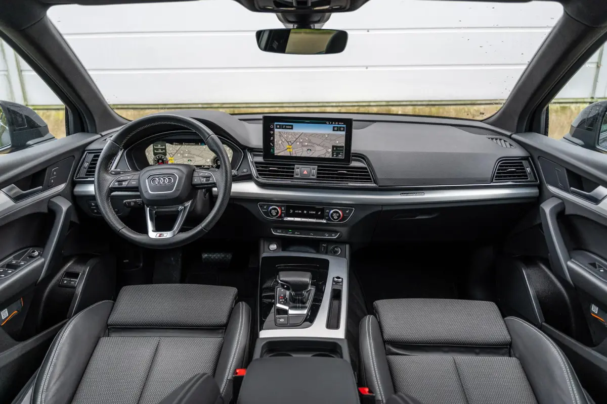 55 TFSIe 367pk PHEV Quattro Competition | SoH 100% | Luchtvering | Panoramadak | Tour & City Pakket | Achteruitrijcamera | Matrix LED