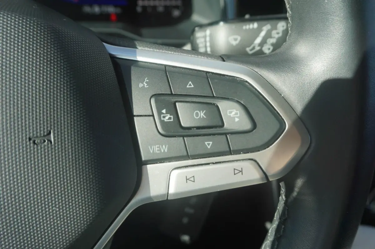 1.0 TSI 95pk Life | Apple Carplay & Android Auto | Parkeersensoren V+A | Adaptive Cruise