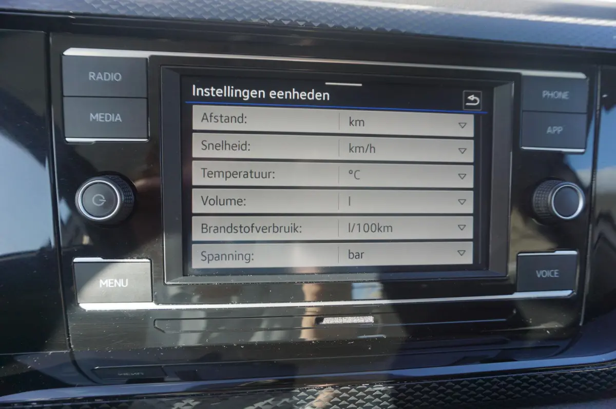 1.0 TSI 95pk Life | Apple Carplay & Android Auto | Parkeersensoren V+A | Adaptive Cruise