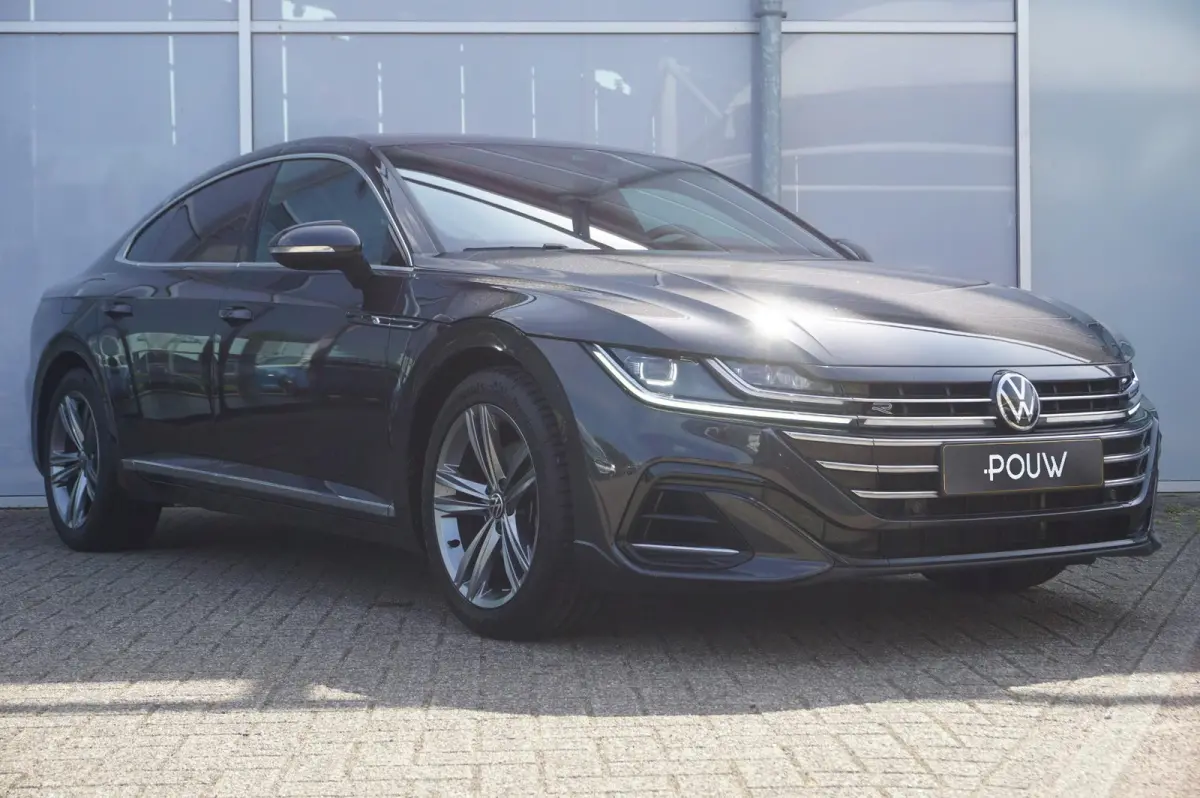 2.0 TSI 190pk DSG R-Line Business+ | Adaptive Cruise | Achterbank Verwarmd | Navigatie
