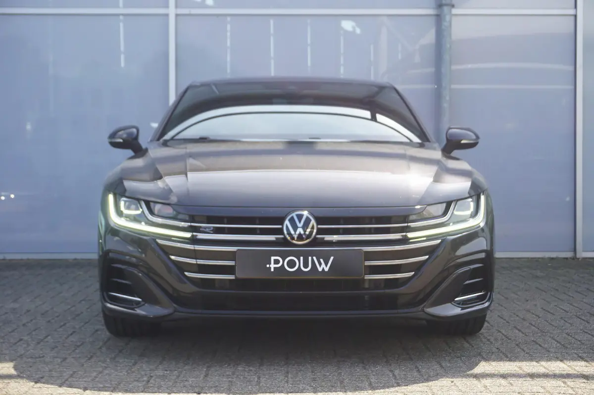 2.0 TSI 190pk DSG R-Line Business+ | Adaptive Cruise | Achterbank Verwarmd | Navigatie