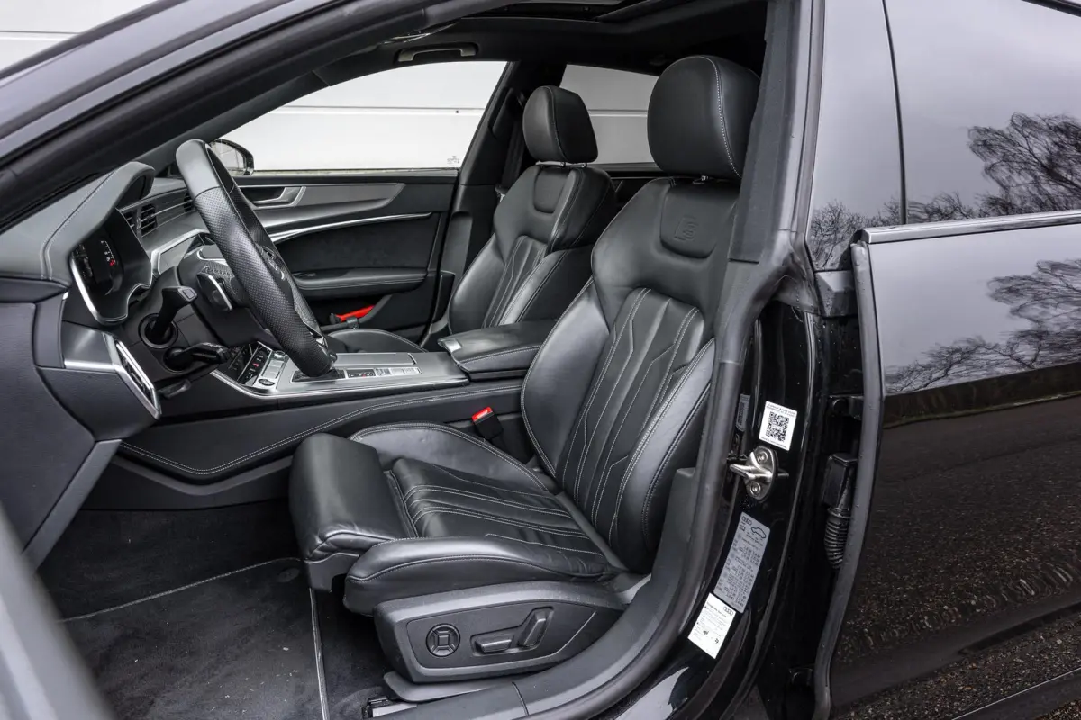 55 TFSIe 367PK PHEV Quattro S Edition Competition | Panoramadak | Keyless | Elektr. Voorstoelen | Laser LED Koplampen | Camera