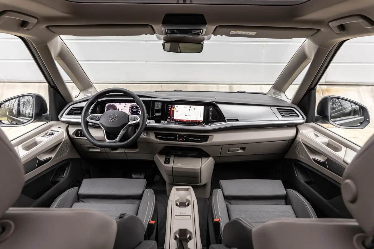 1.5 eHybrid 245pk L2 Bulli Edition | Velgen 19'' | Soundsysteem ''Harman Kardon''