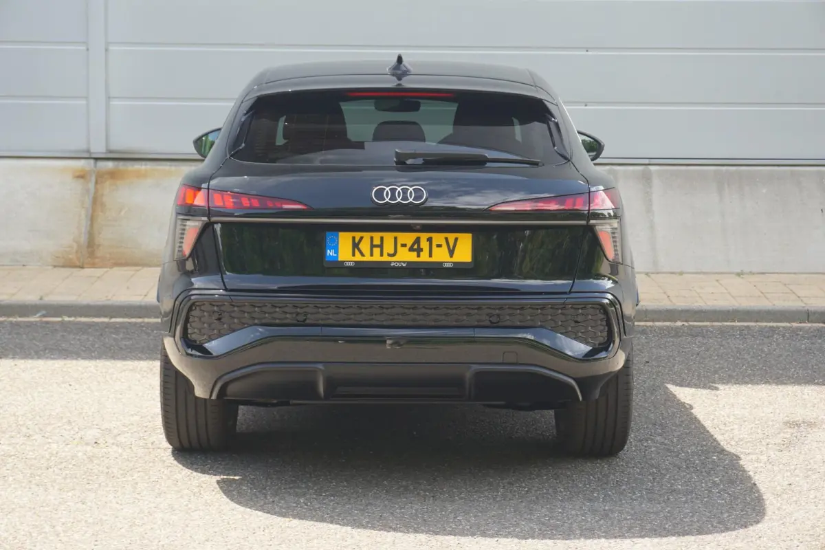 1.5 e-hybrid 272pk S edition | Techniekpakket Plus | 19" Velgen
