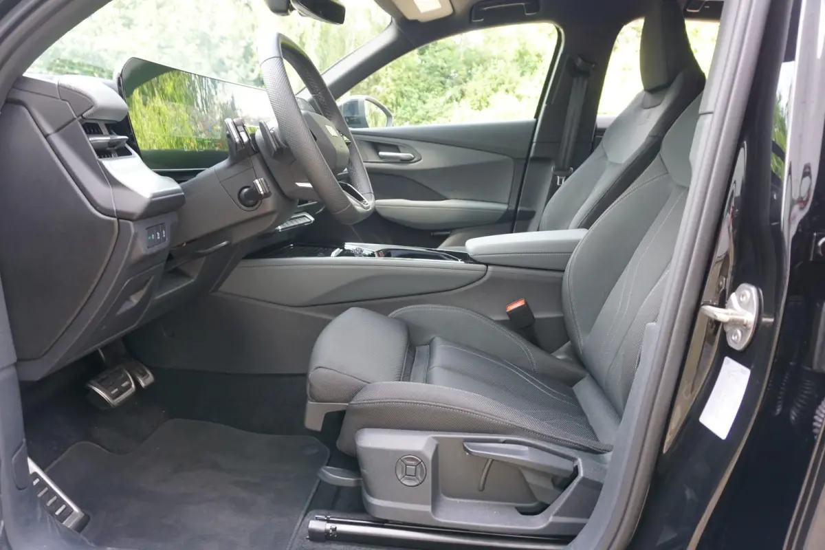 1.5 e-hybrid 272pk S edition | Techniekpakket Plus | 19" Velgen