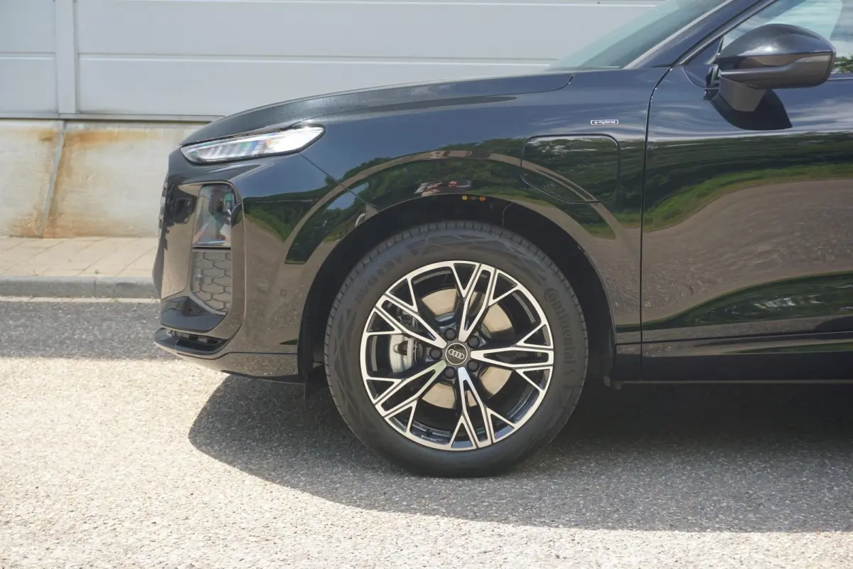 1.5 e-hybrid 272pk S edition | Techniekpakket Plus | 19" Velgen