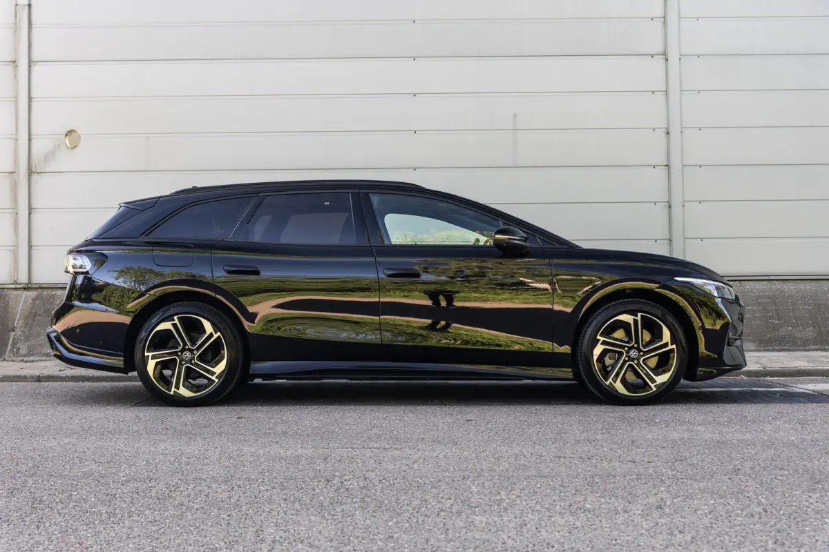 340pk GTX Limited Edition 86 kWh | Trekhaak Wegklapbaar