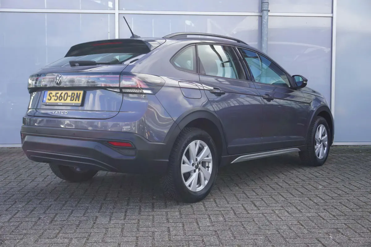 1.0 TSI 95pk Life | Apple Carplay & Android Auto | Parkeersensoren V+A | Climatronic