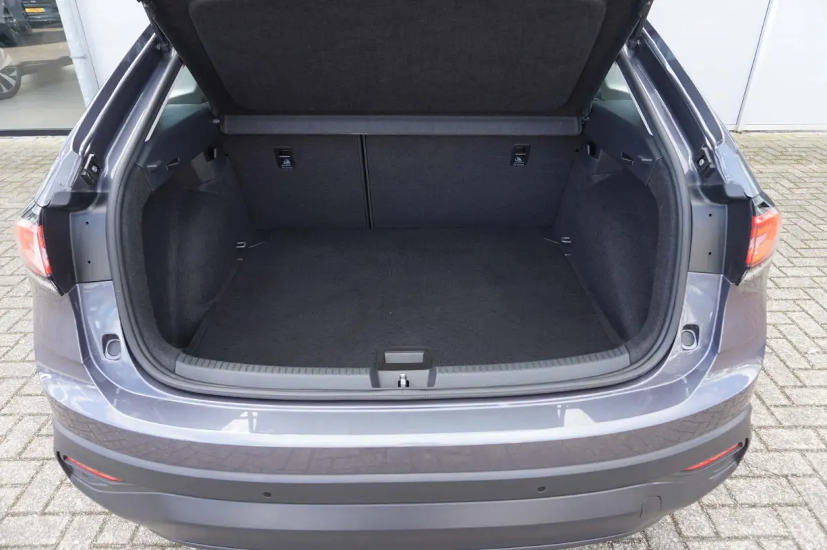 1.0 TSI 95pk Life | Apple Carplay & Android Auto | Parkeersensoren V+A | Climatronic