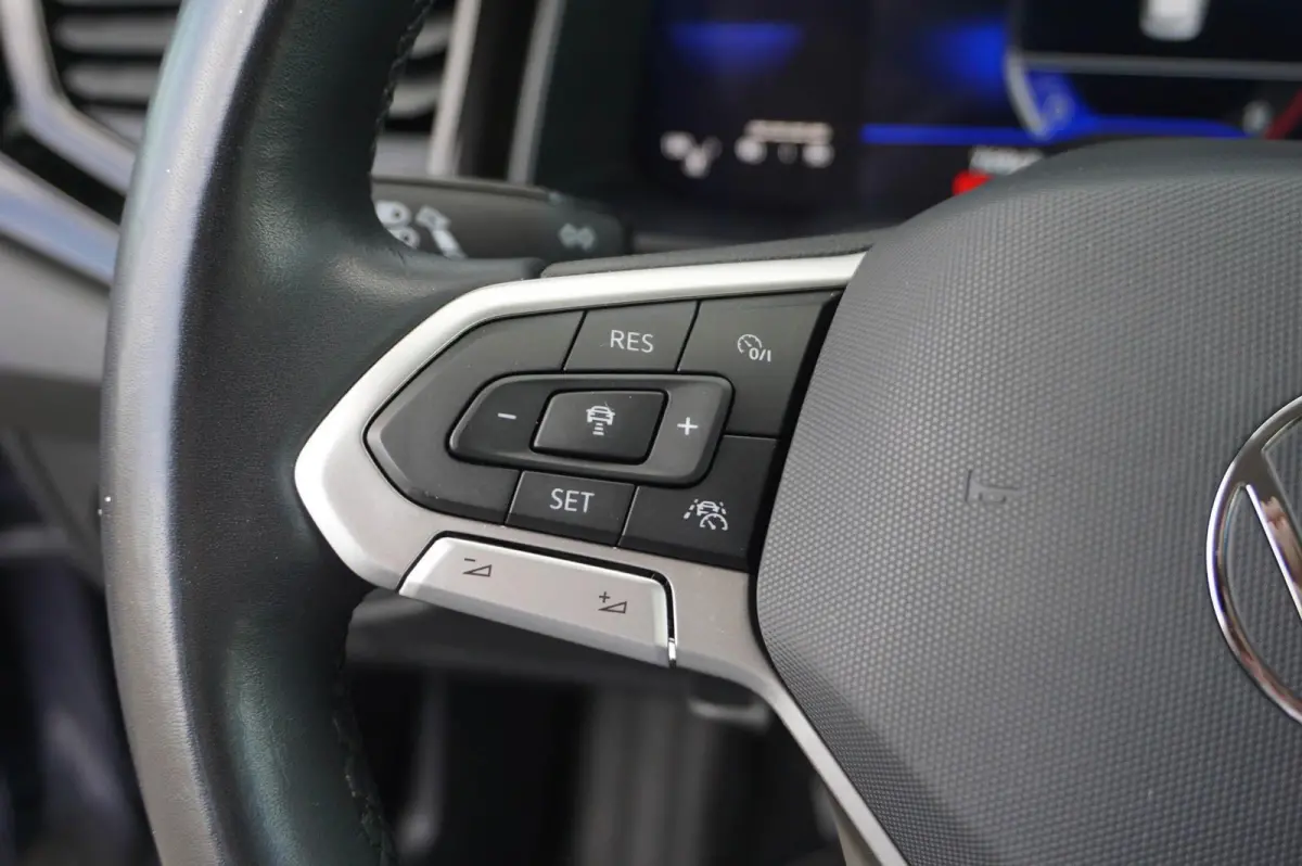 1.0 TSI 95pk Life | Apple Carplay & Android Auto | Parkeersensoren V+A | Climatronic