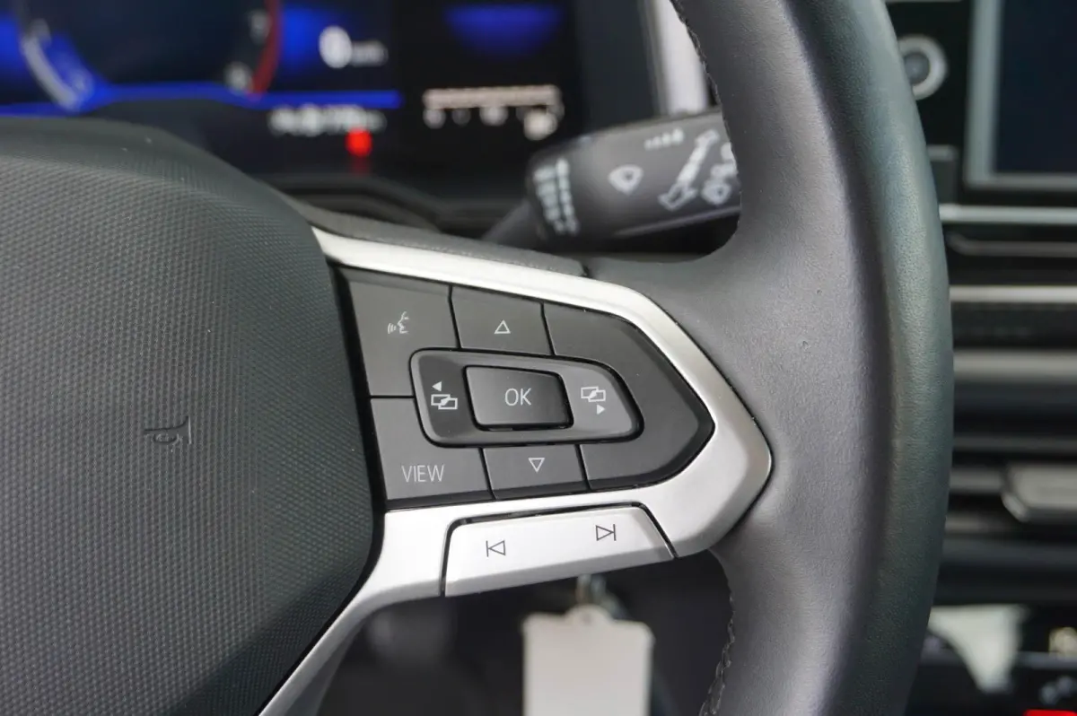 1.0 TSI 95pk Life | Apple Carplay & Android Auto | Parkeersensoren V+A | Climatronic