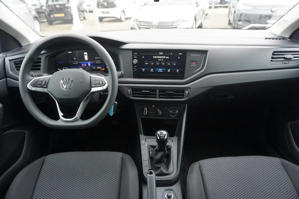 1.0 TSI 95pk Edition | All Season Banden | Getint Glas