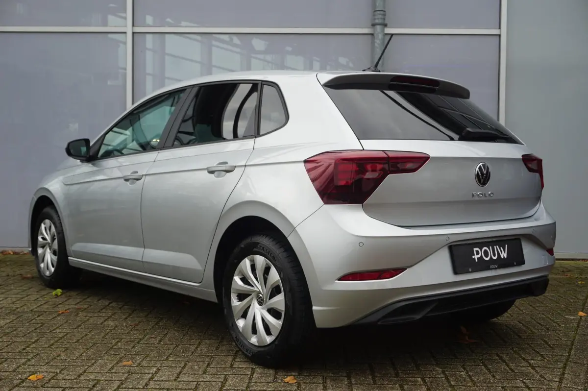 1.0 TSI 95pk Edition | All Season Banden | Getint Glas