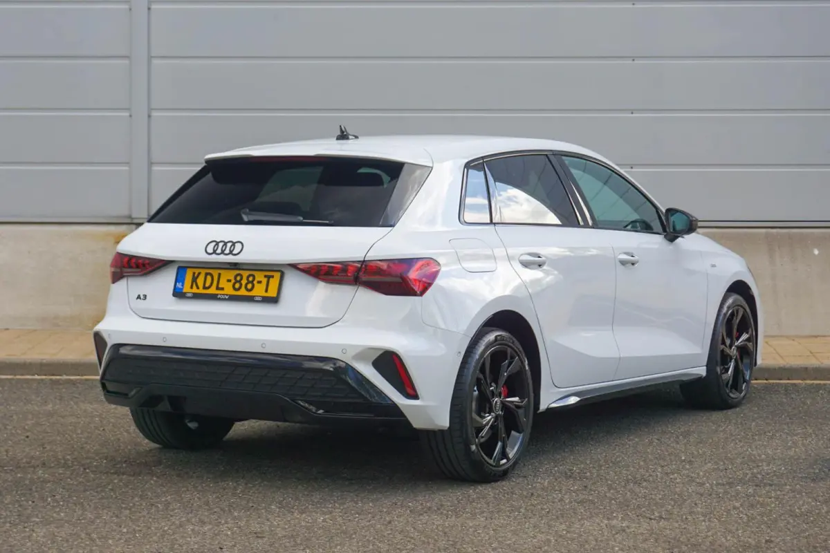 45 TFSIe 272pk S Edition Competition | SoH 100% | Camera | Keyless |  Elek.Best.Stoel | Stoelverwarming | PDC | Navigatie
