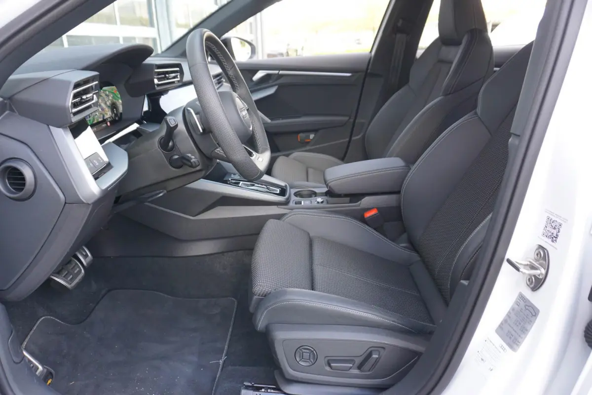 45 TFSIe 272pk S Edition Competition | SoH 100% | Camera | Keyless |  Elek.Best.Stoel | Stoelverwarming | PDC | Navigatie