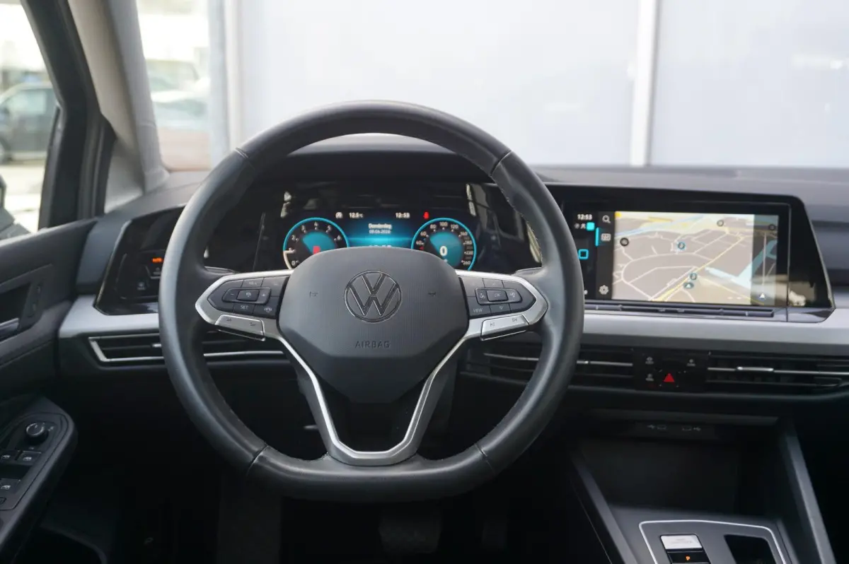 1.0 eTSI 110pk DSG Life | Apple Carplay & Android Auto | Parkeersensoren | Adaptive Cruise