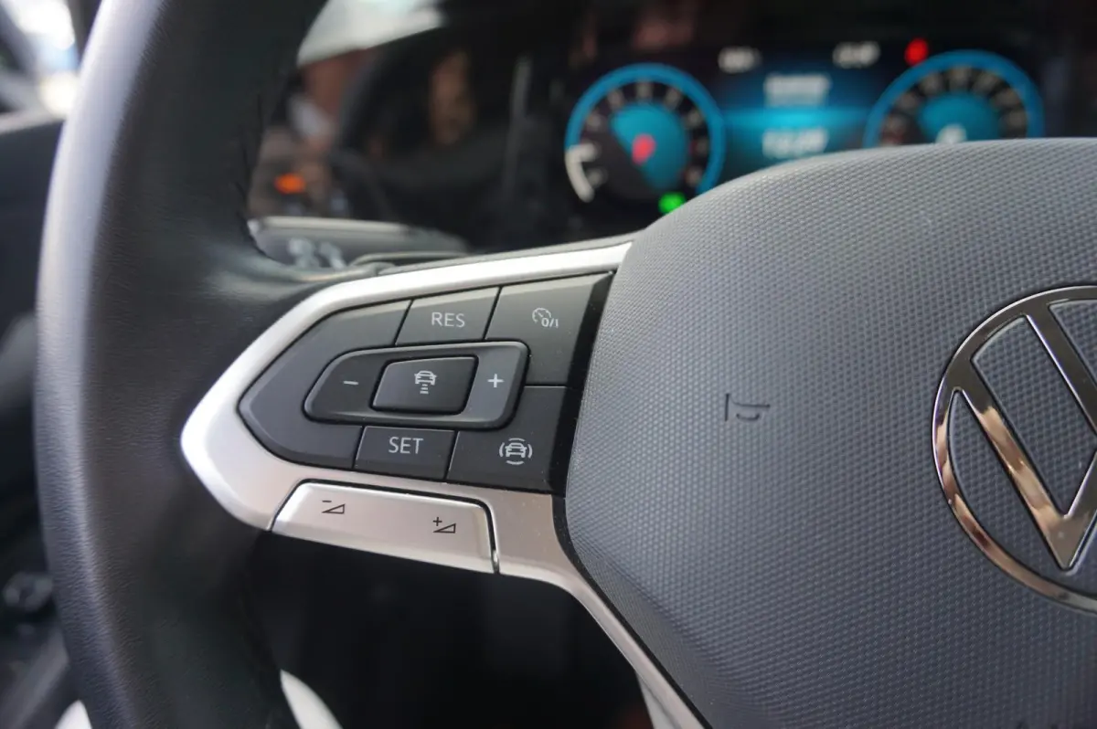 1.0 eTSI 110pk DSG Life | Apple Carplay & Android Auto | Parkeersensoren | Adaptive Cruise