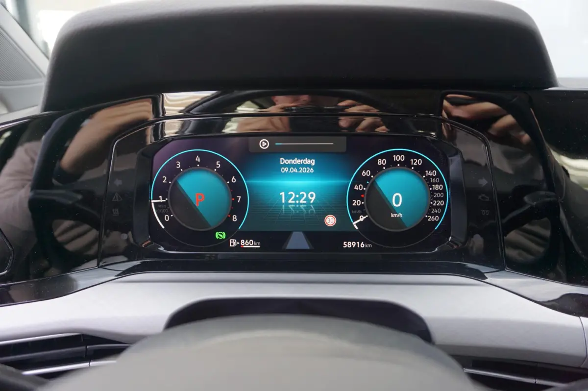 1.0 eTSI 110pk DSG Life | Apple Carplay & Android Auto | Parkeersensoren | Adaptive Cruise