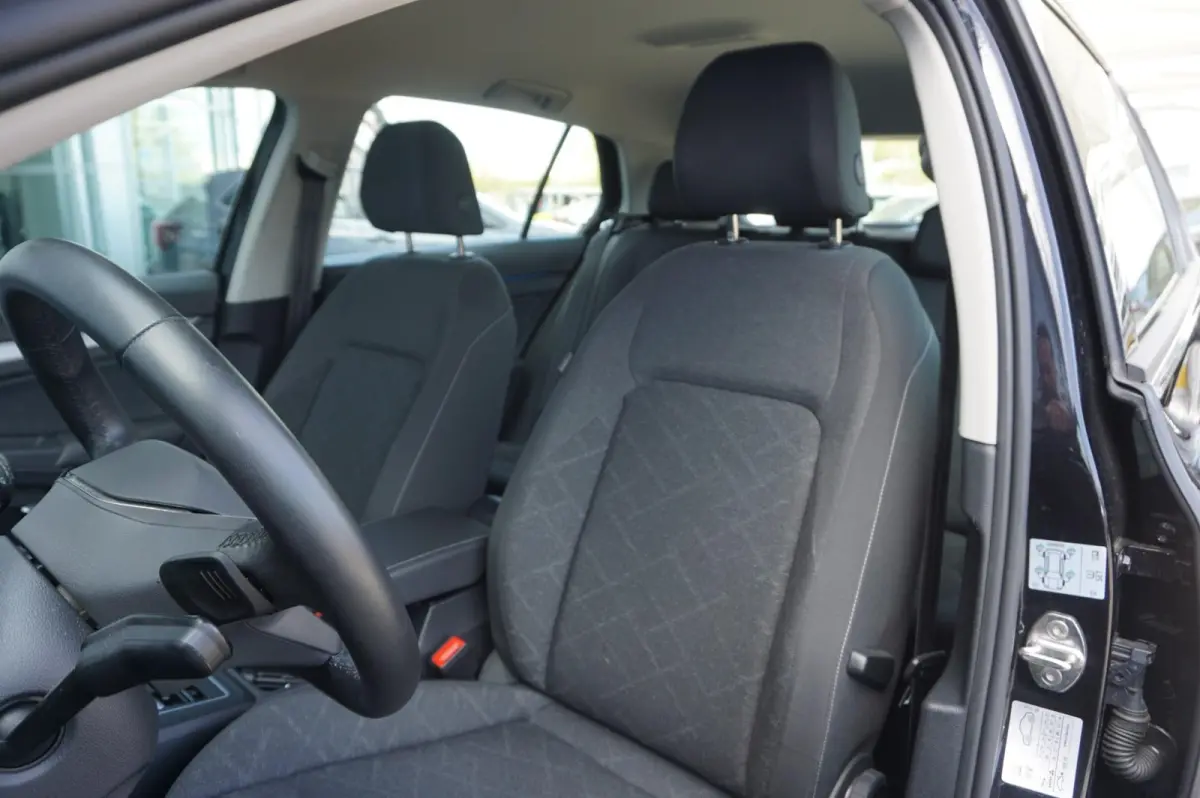 1.0 eTSI 110pk DSG Life | Apple Carplay & Android Auto | Parkeersensoren | Adaptive Cruise