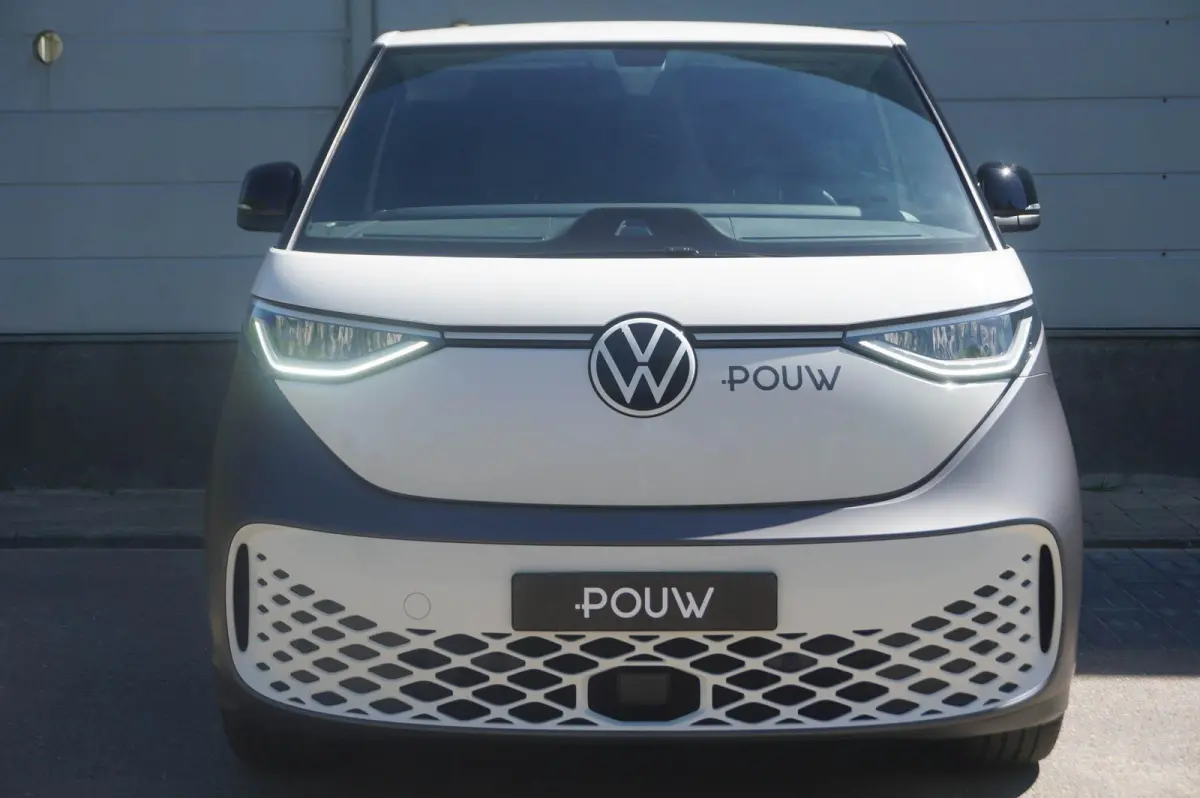 286pk Pro Bulli 86 kWh LWB | Geel Kenteken | Enkele Cabine | Laadvloer | Scheidingswand | Trekhaak