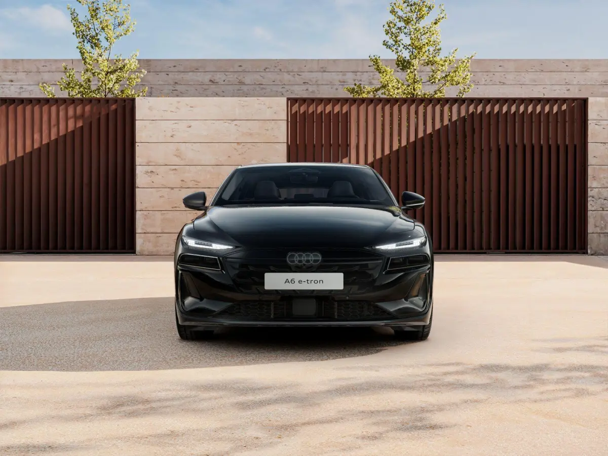 286pk S edition 83 kWh | Trekhaak | 21" Velgen | Rode remklauwen