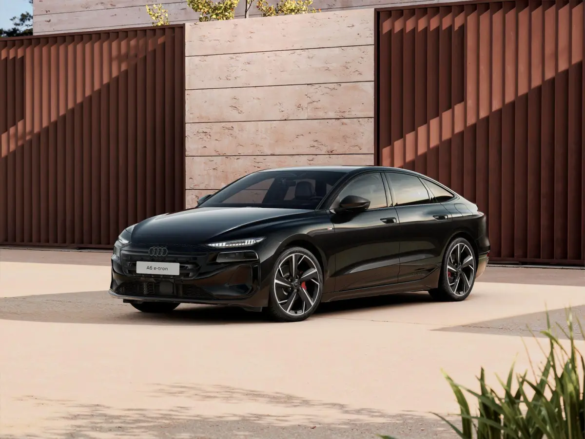 286pk S edition 83 kWh | Trekhaak | 21" Velgen | Rode remklauwen