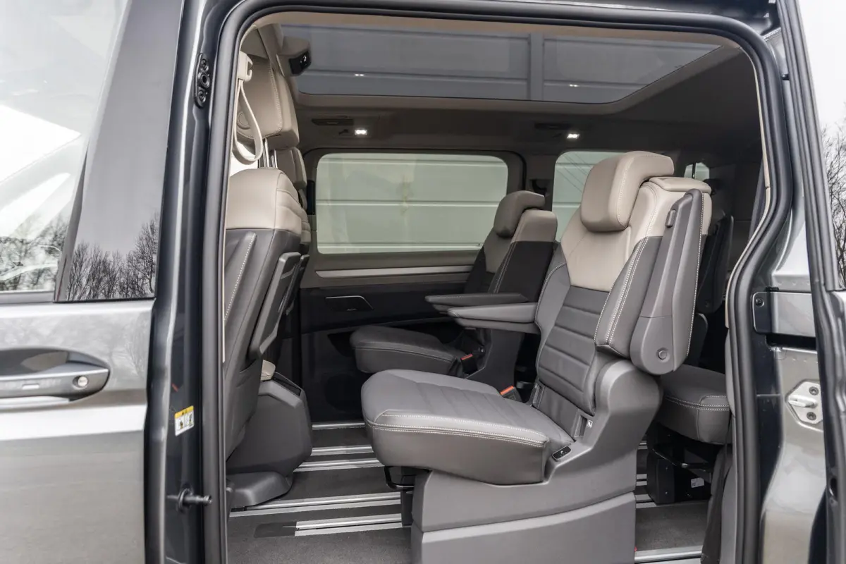 1.5 eHybrid 245pk L2 Bulli Edition | Velgen 19'' | Soundsysteem ''Harman Kardon''