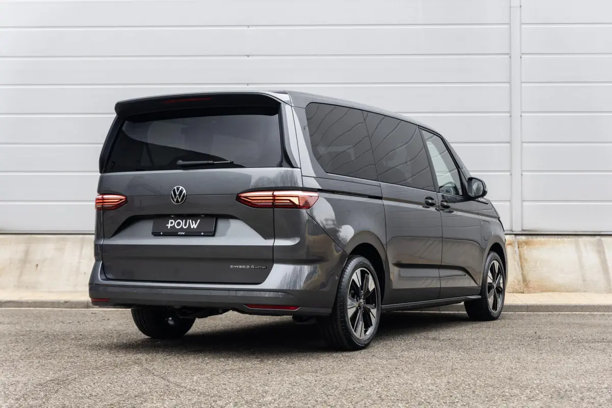 1.5 eHybrid 245pk L2 Bulli Edition | Velgen 19'' | Soundsysteem ''Harman Kardon''