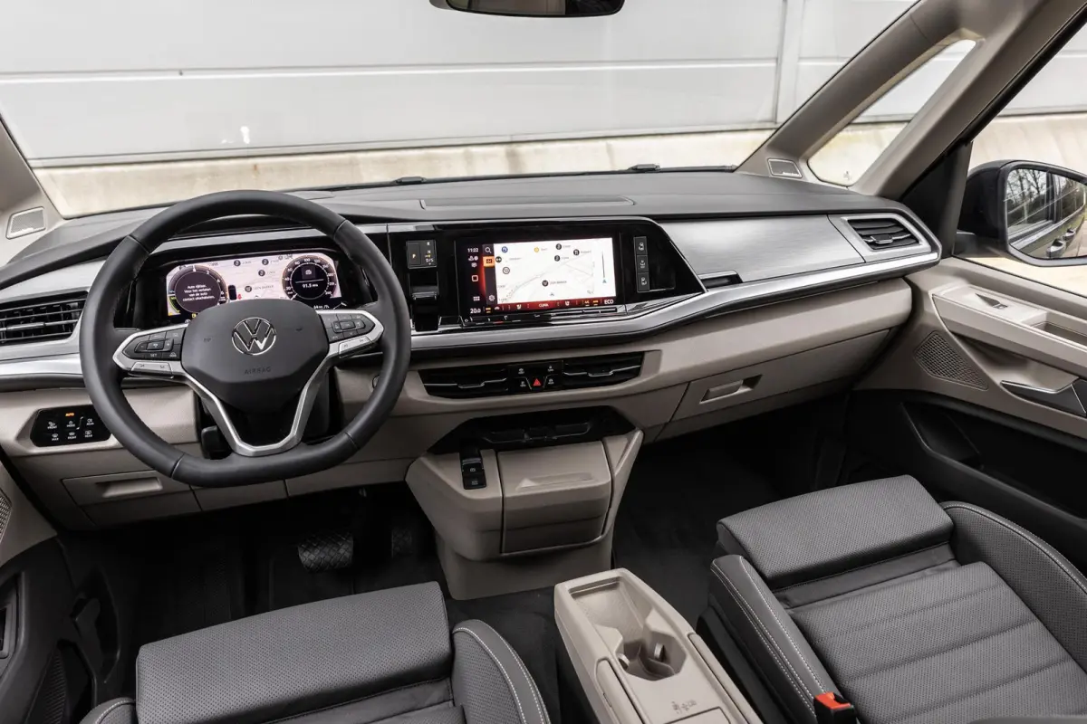 1.5 eHybrid 245pk L2 Bulli Edition | Velgen 19'' | Soundsysteem ''Harman Kardon''