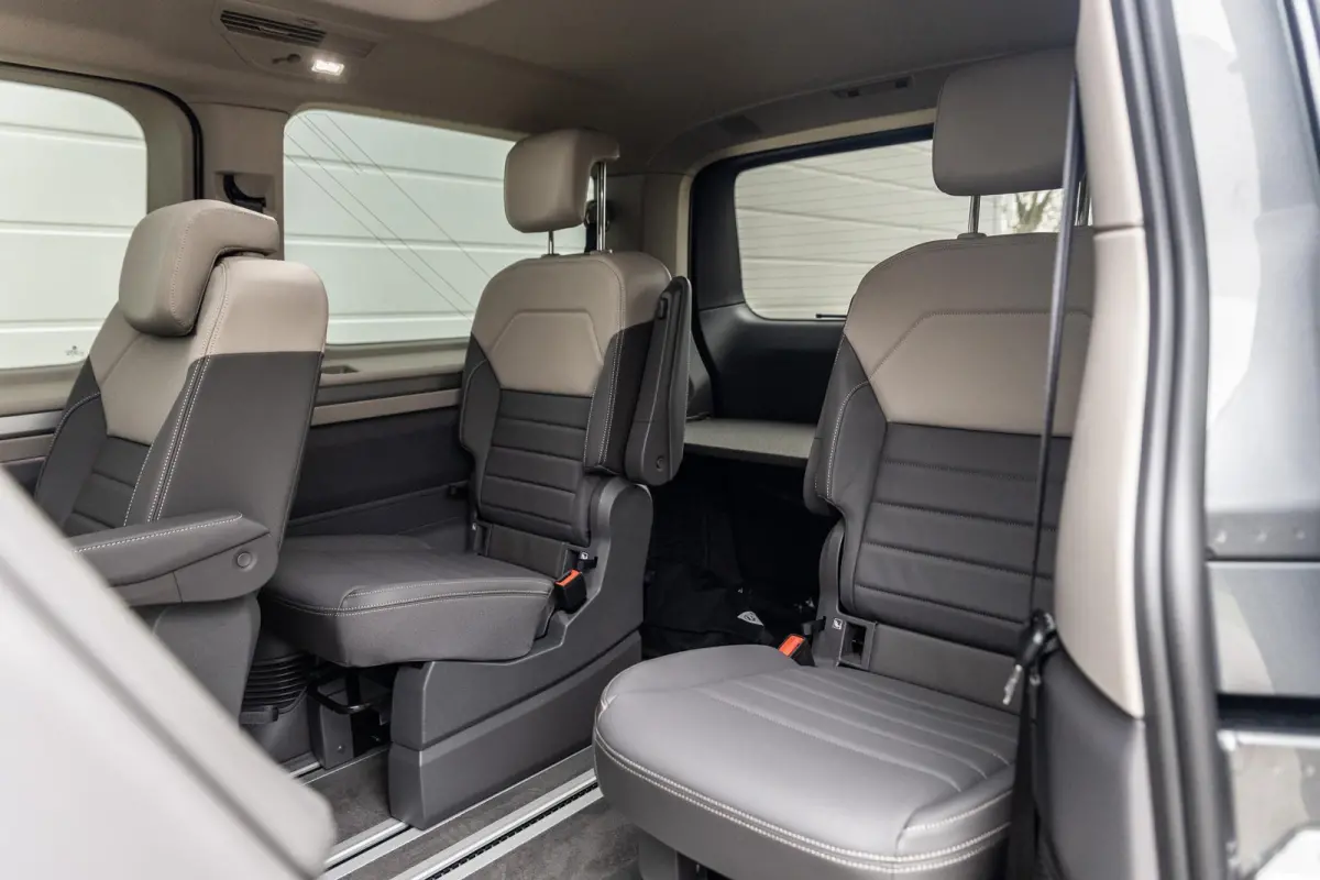 1.5 eHybrid 245pk L2 Bulli Edition | Velgen 19'' | Soundsysteem ''Harman Kardon''
