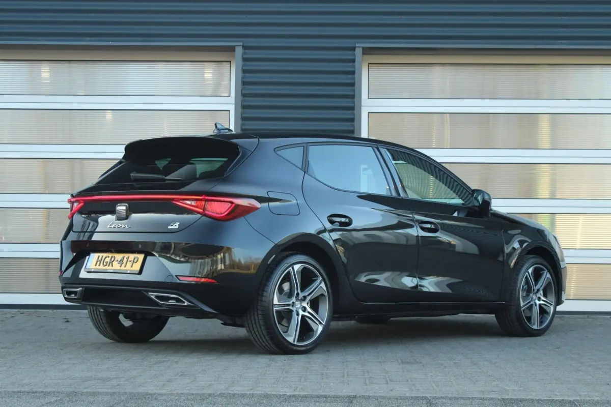 1.5 TSI 204pk e-Hybrid FR PHEV First Edition | 18" Velgen