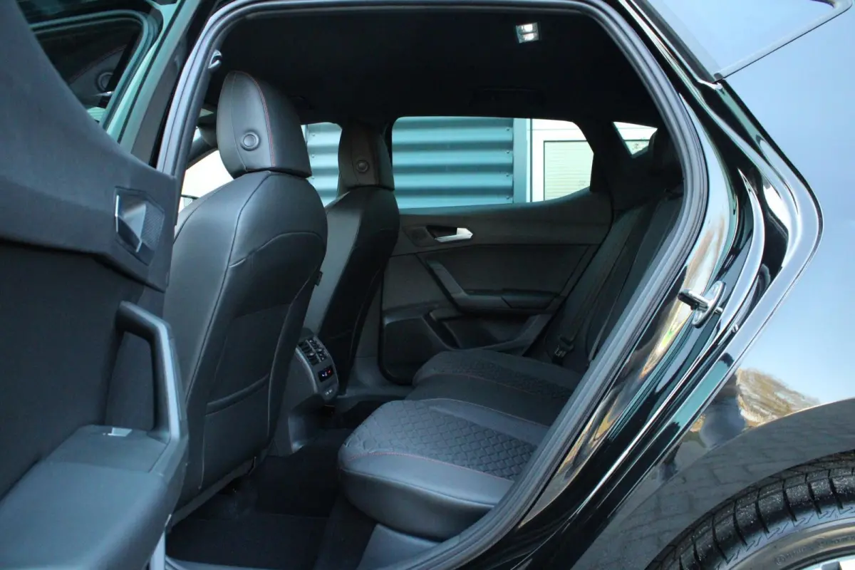 1.5 TSI 204pk e-Hybrid FR PHEV First Edition | 18" Velgen