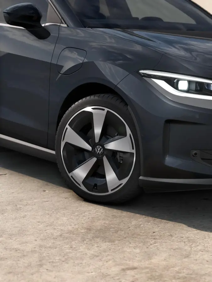 211pk Style First Edition 52 kWh | Trekhaak | Massage | 360 Camera