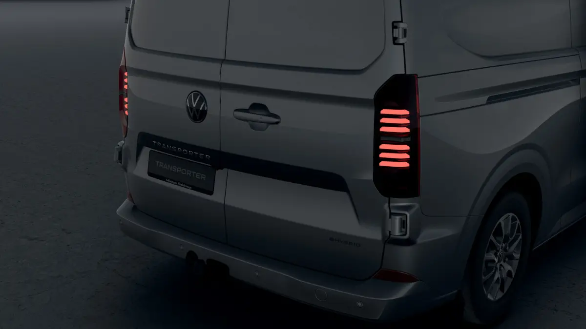2.5 eHybrid 233pk L2H1 30 Style | Stoelverwarming | Trekhaak
