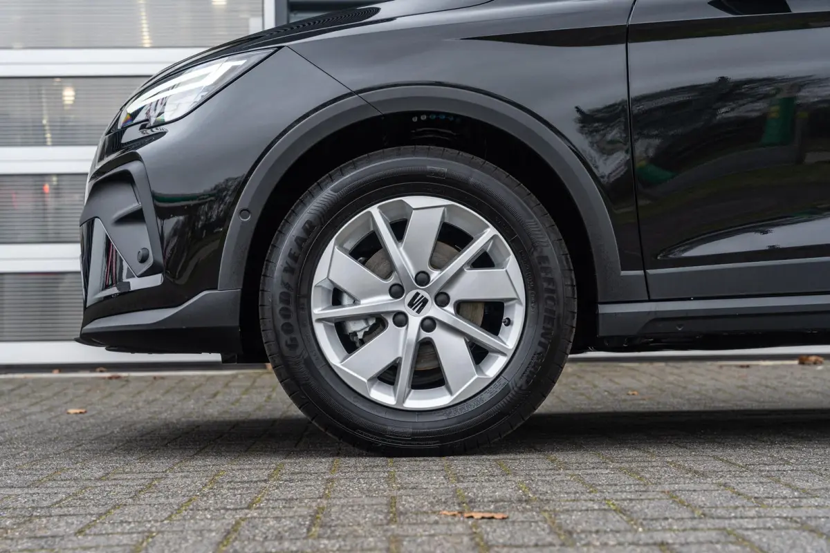 1.0 EcoTSI 95pk FR Business Connect | Achteruitrijcamera | Cruise Control Adaptief | Stoelverwarming