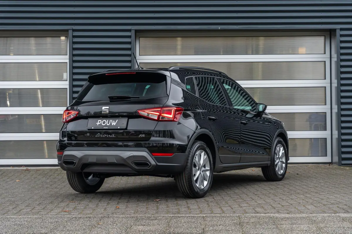 1.0 EcoTSI 95pk FR Business Connect | Achteruitrijcamera | Cruise Control Adaptief | Stoelverwarming
