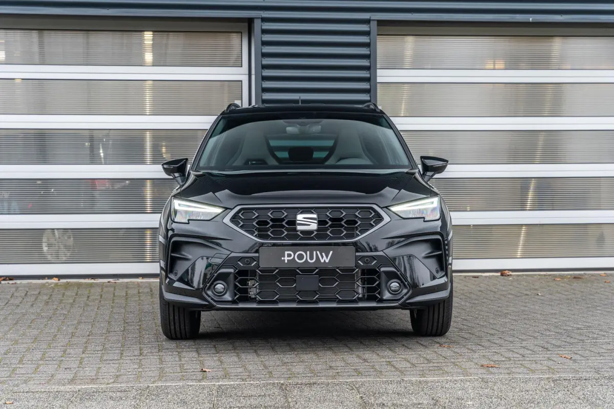 1.0 EcoTSI 95pk FR Business Connect | Achteruitrijcamera | Cruise Control Adaptief | Stoelverwarming