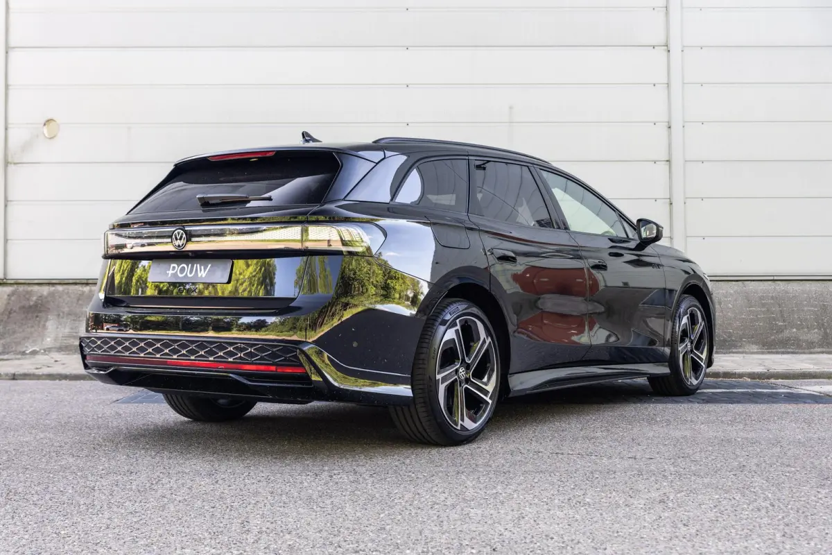 340pk GTX Limited Edition 86 kWh | Trekhaak Wegklapbaar