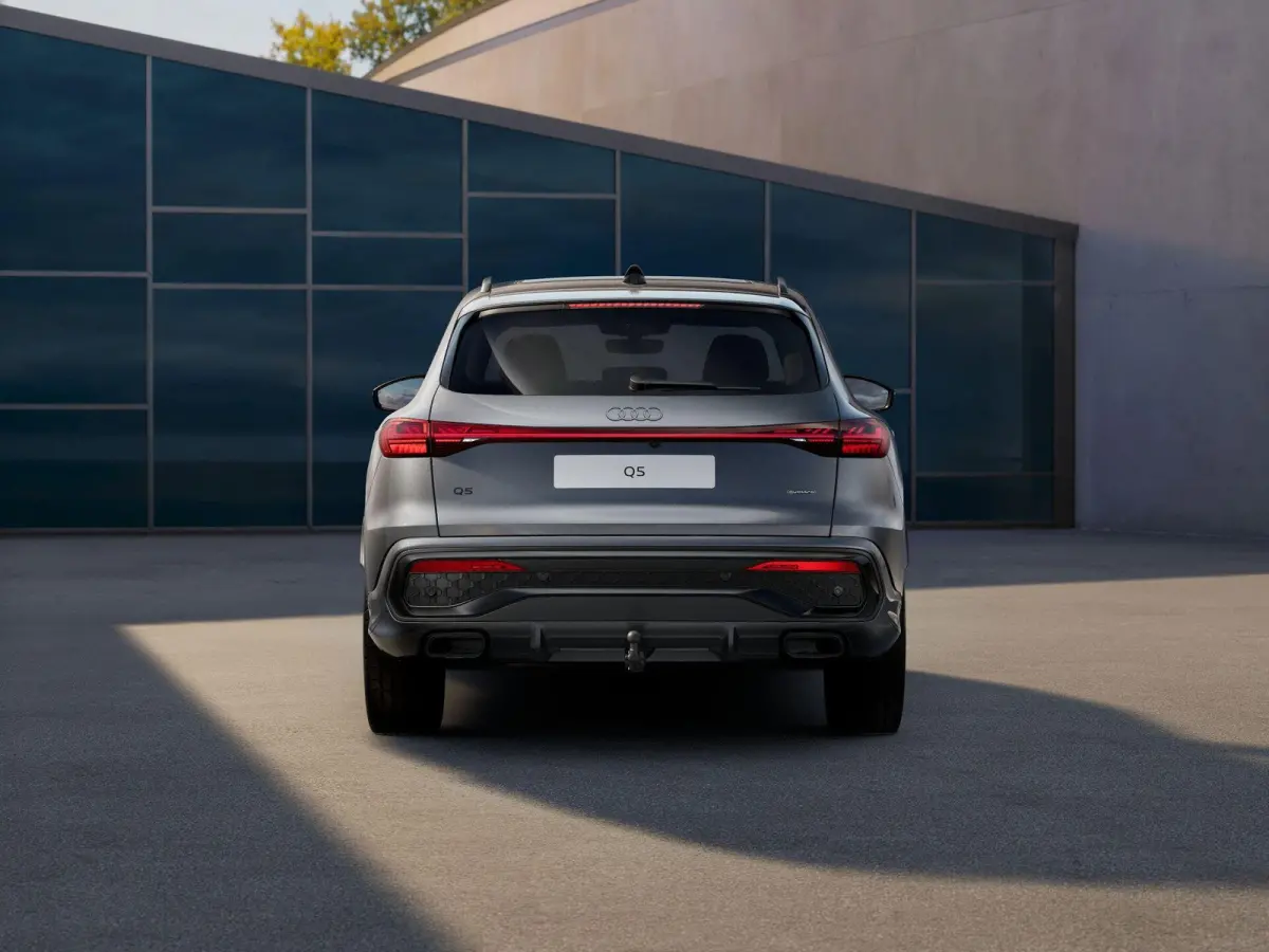 2.0 TFSI e-hybrid quattro S Edition Competition | Head-up Display | Panoramadak