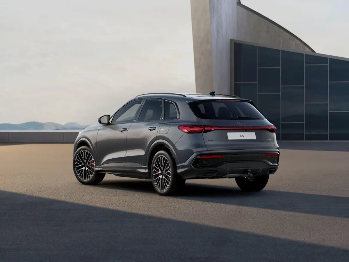2.0 TFSI e-hybrid quattro S Edition Competition | Head-up Display | Panoramadak